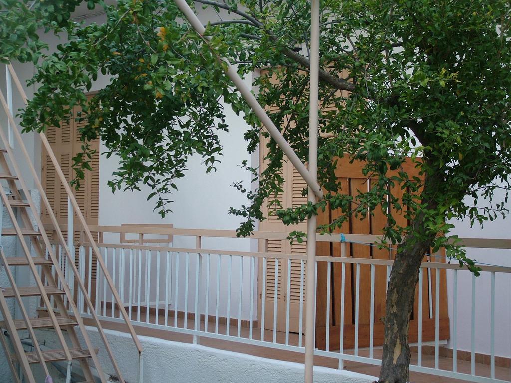 George'S Apartment Agia Marina  Værelse billede