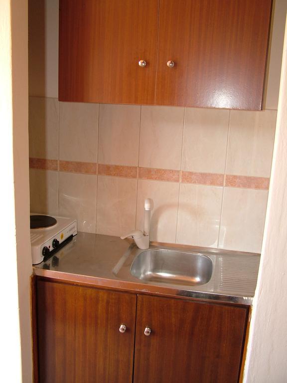 George'S Apartment Agia Marina  Værelse billede